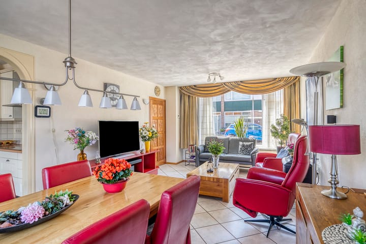 Photo 5 of Iepenstraat 4