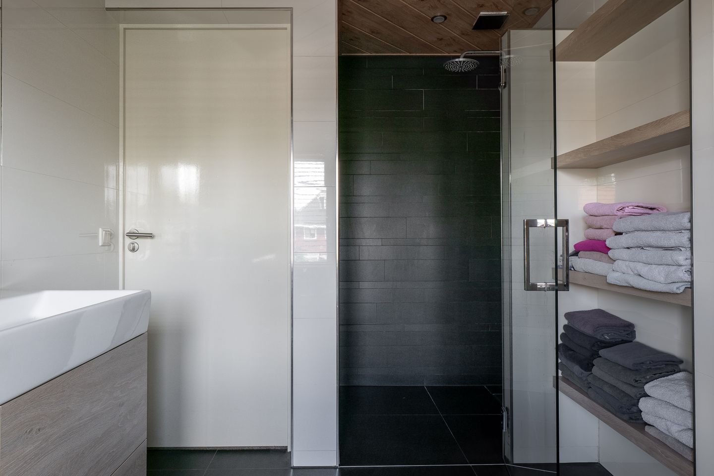 Foto 20 van Nicolaasstraat 45