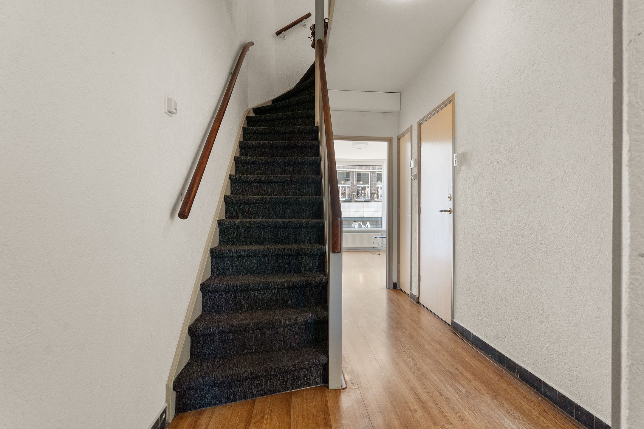 Photo 6 of Burchtstraat 82