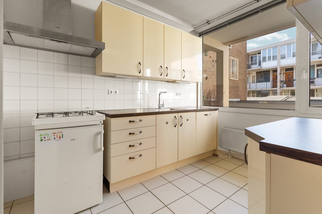 Photo 8 of Burchtstraat 82