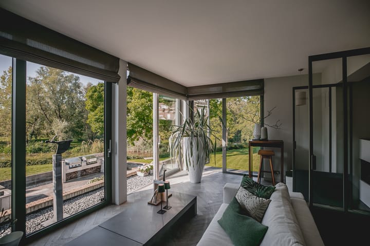 Photo 12 of Roerzicht 9