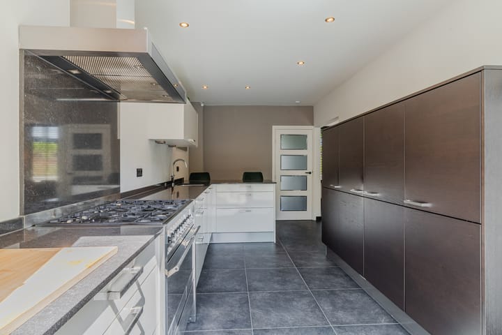 Photo 12 of Groenstraat 186