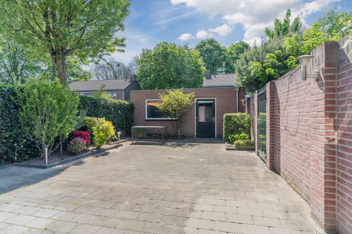 Photo 35 of Groenstraat 186