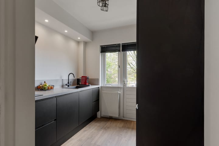 Foto 24 van Dr. Struyckenstraat 110-B