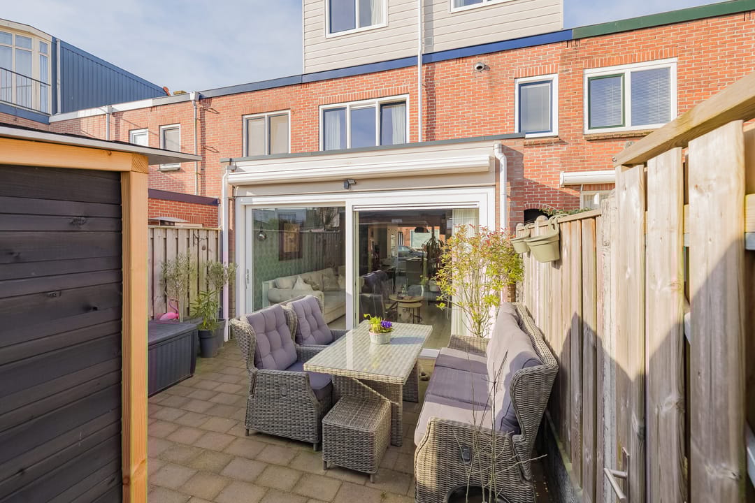 Photo 16 of Meidoornstraat 11