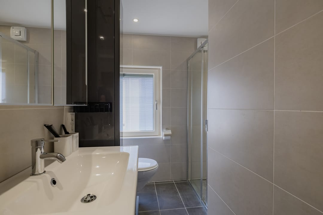 Photo 26 of Meidoornstraat 11