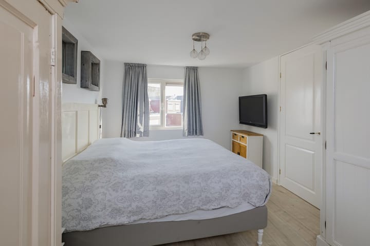 Foto 32 van Meidoornstraat 11