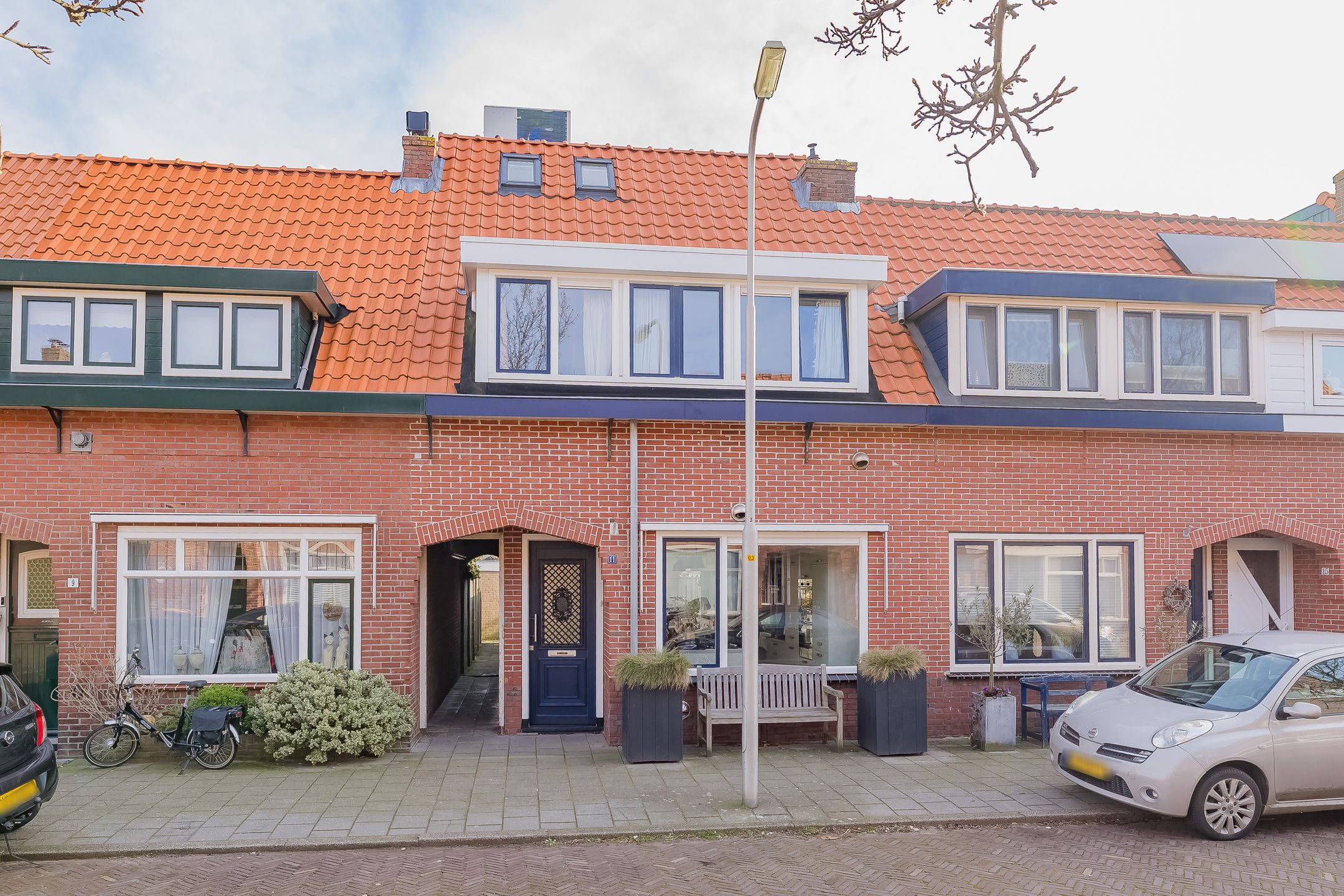 Photo 42 of Meidoornstraat 11