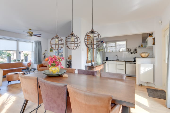 Foto 15 van Nic Beetsweg 54