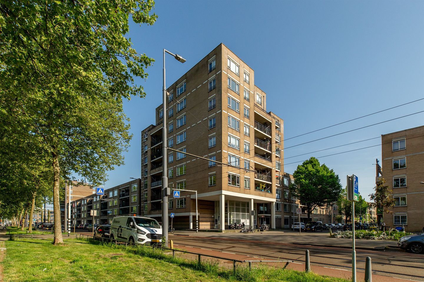 Photo 4 of Crooswijksestraat 142