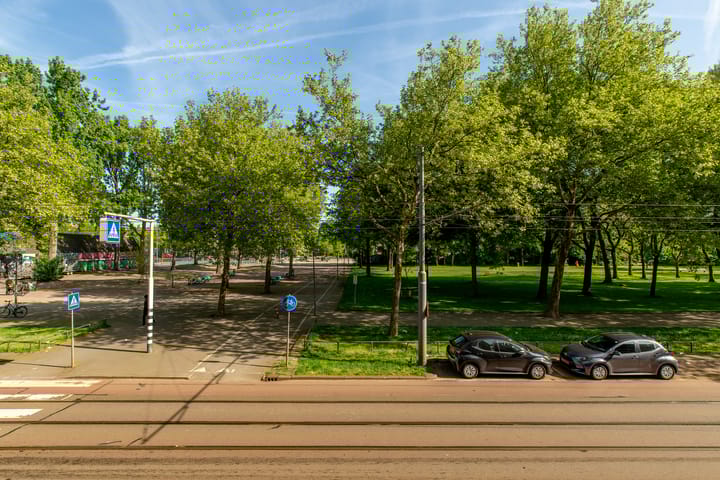 Foto 18 van Crooswijksestraat 142