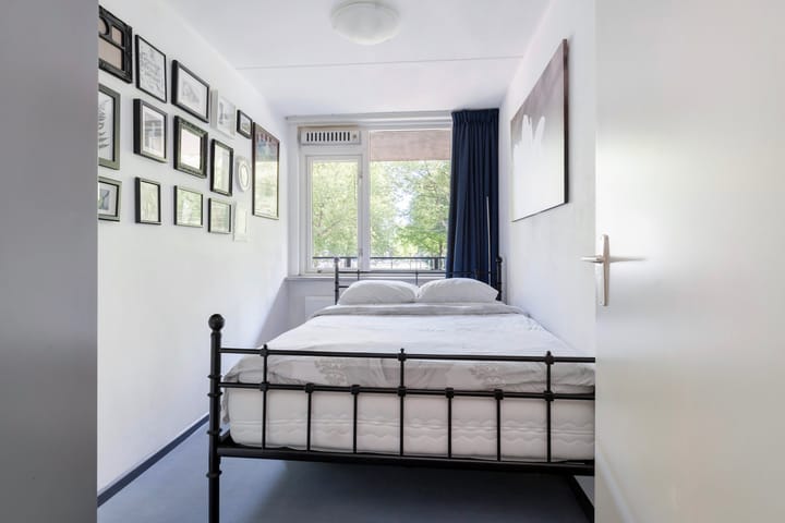 Foto 20 van Crooswijksestraat 142