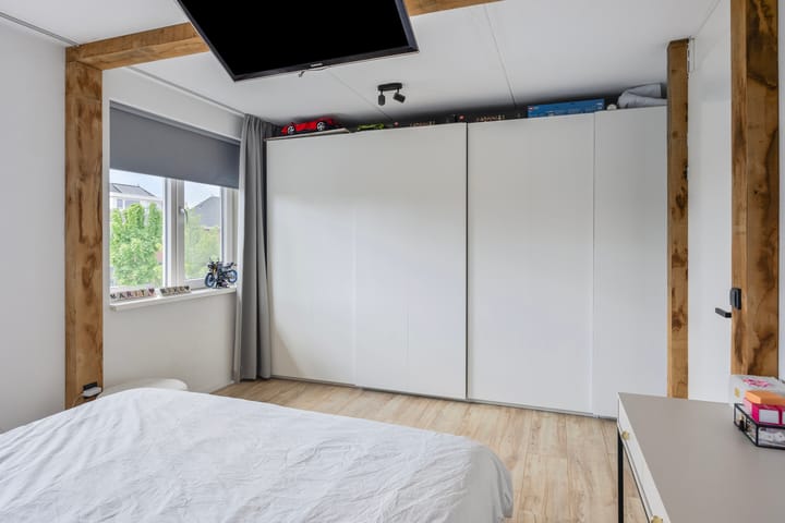 Foto 20 van Sleedoornpage 23