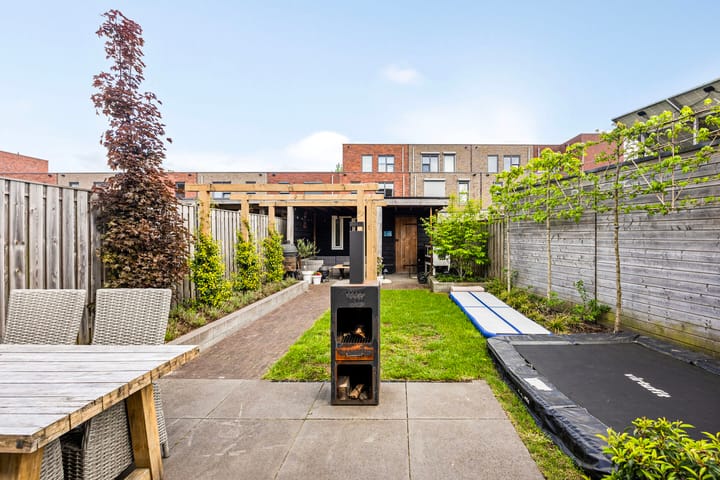 Foto 29 van Sleedoornpage 23