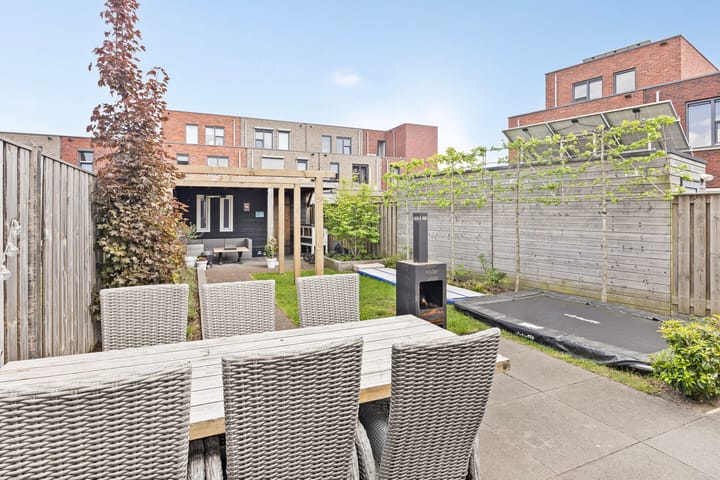 Foto 31 van Sleedoornpage 23