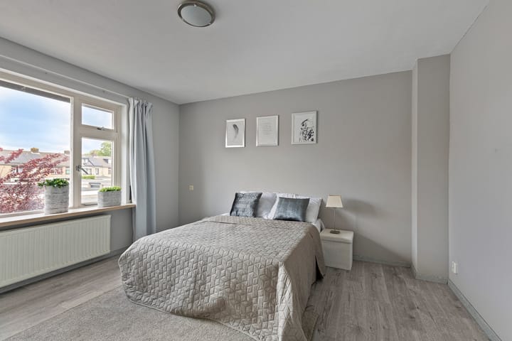 Foto 13 van Couperuslaan 3