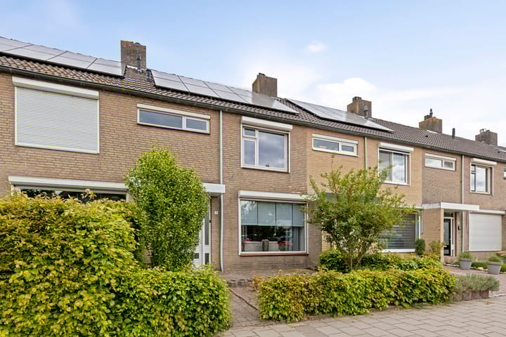 Foto 28 van Couperuslaan 3