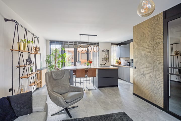 Foto 2 van Staringstraat 11-C