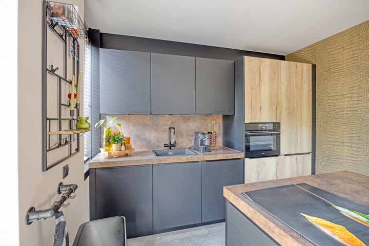 Foto 12 van Staringstraat 11-C