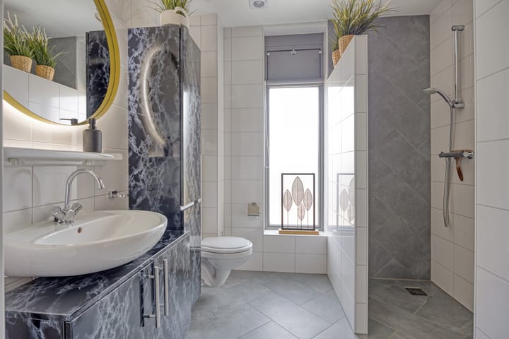 Foto 24 van Staringstraat 11-C