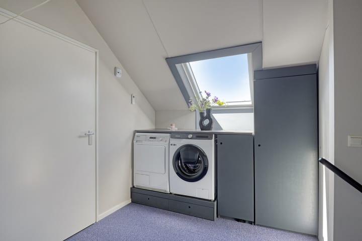 Foto 28 van Staringstraat 11-C