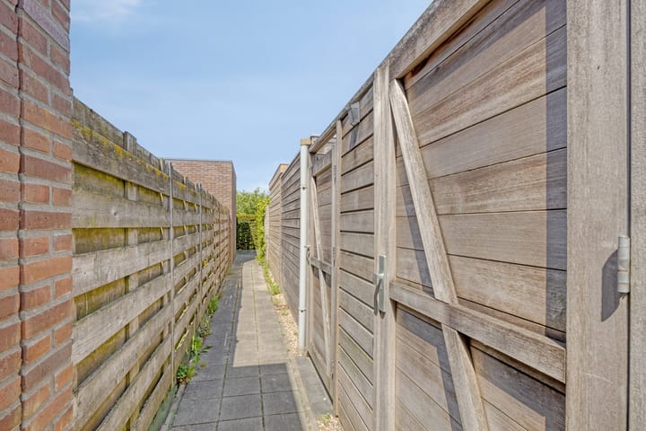 Foto 36 van Staringstraat 11-C