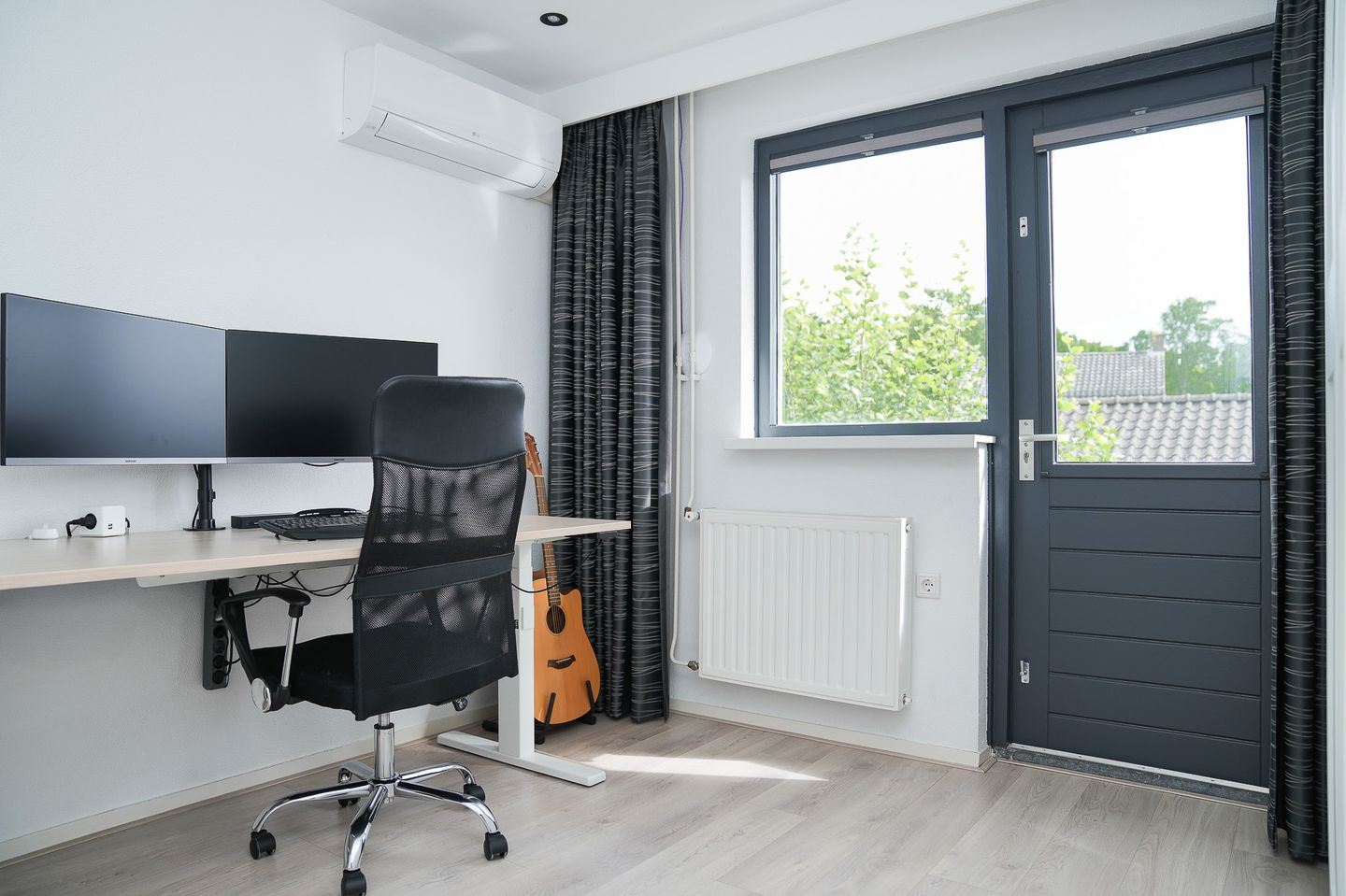 Foto 19 van Lariestraat 3