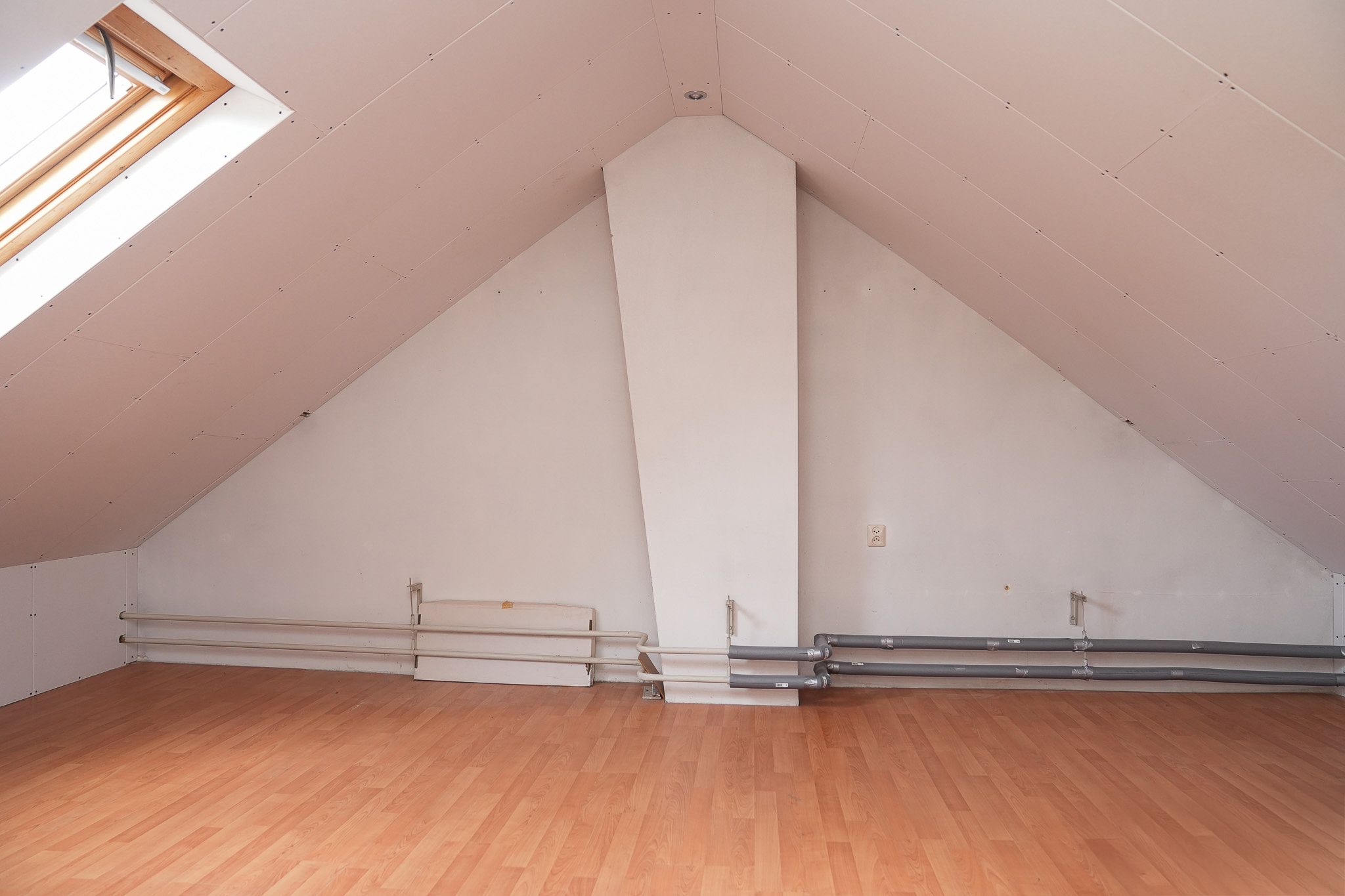 Foto 21 van Lariestraat 3