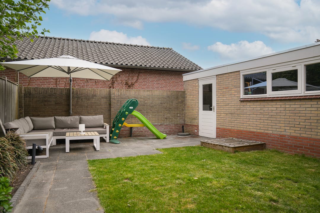 Foto 23 van Lariestraat 3