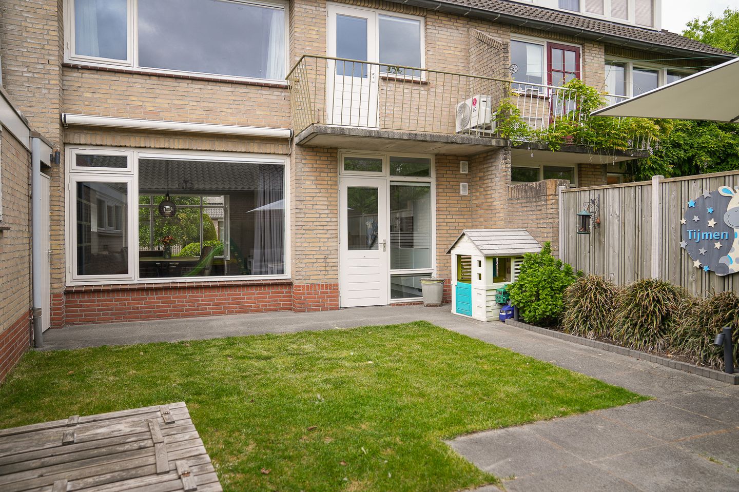 Foto 25 van Lariestraat 3