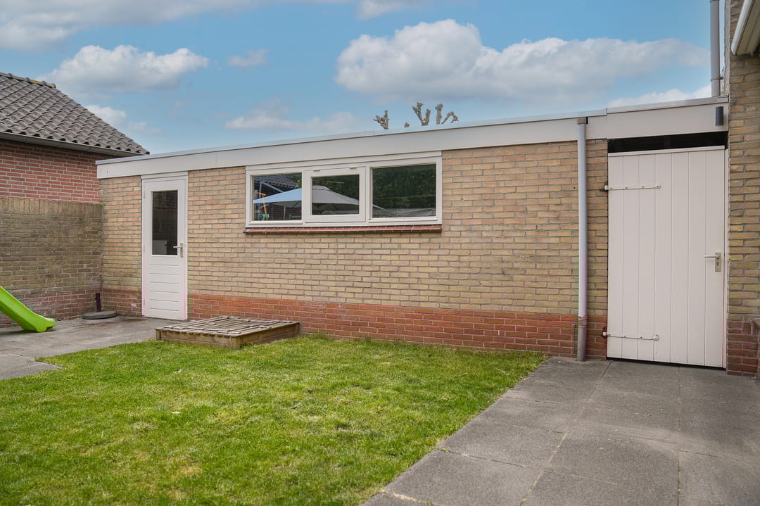 Foto 26 van Lariestraat 3