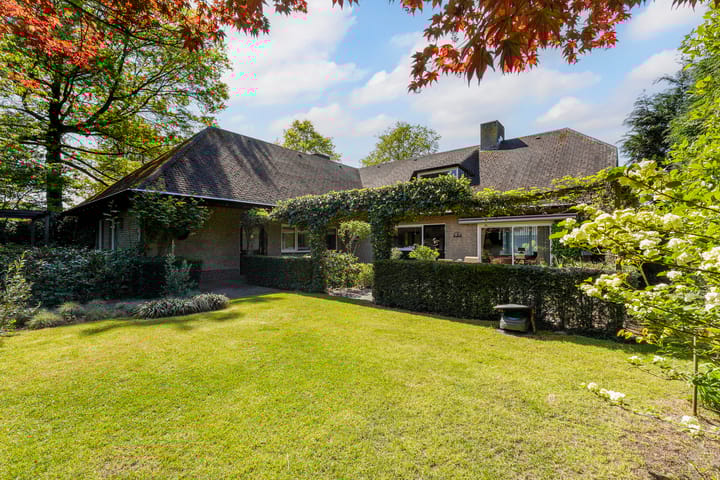 Foto 1 van Dennenlaan 2