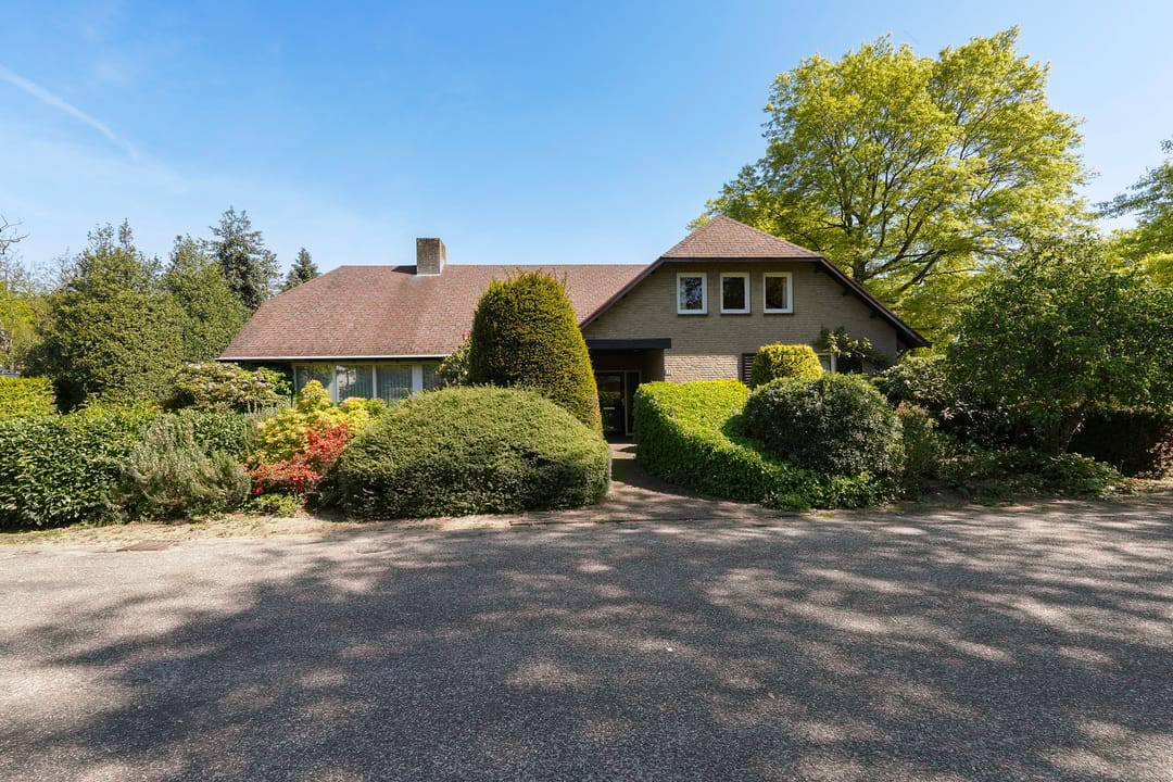 Foto 2 van Dennenlaan 2