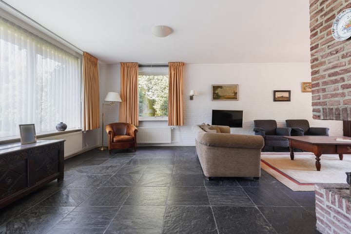 Foto 15 van Dennenlaan 2