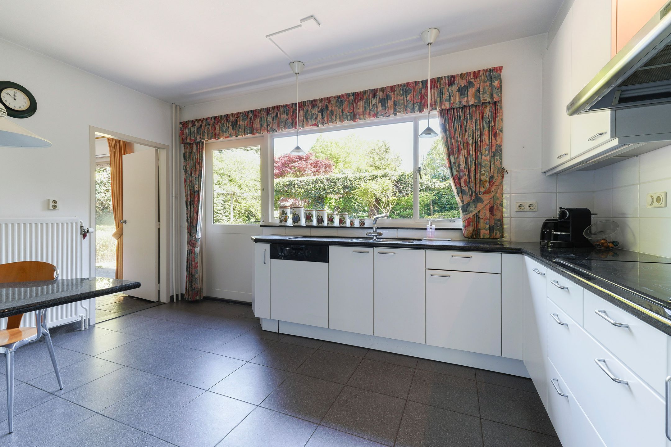 Foto 21 van Dennenlaan 2