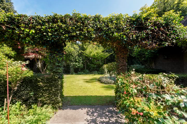 Foto 57 van Dennenlaan 2