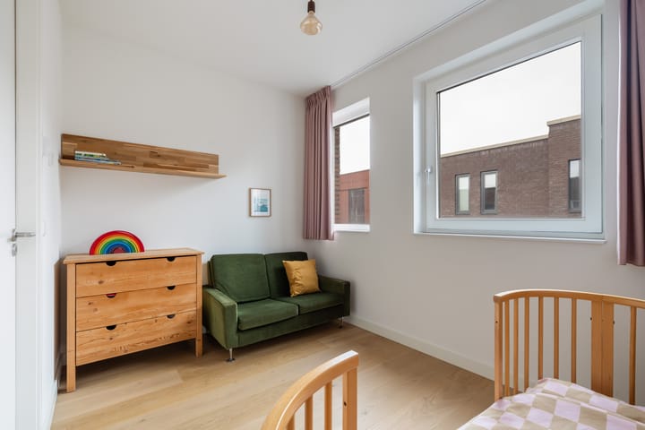 Foto 35 van Chisinaustraat 12