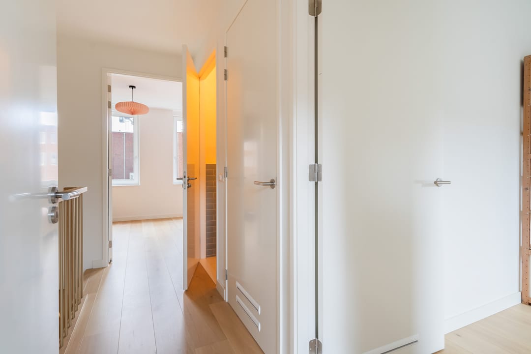 Foto 38 van Chisinaustraat 12