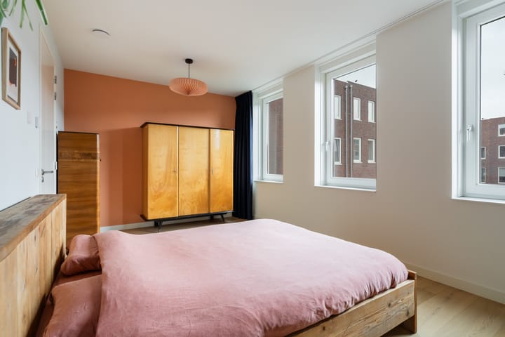 Foto 40 van Chisinaustraat 12