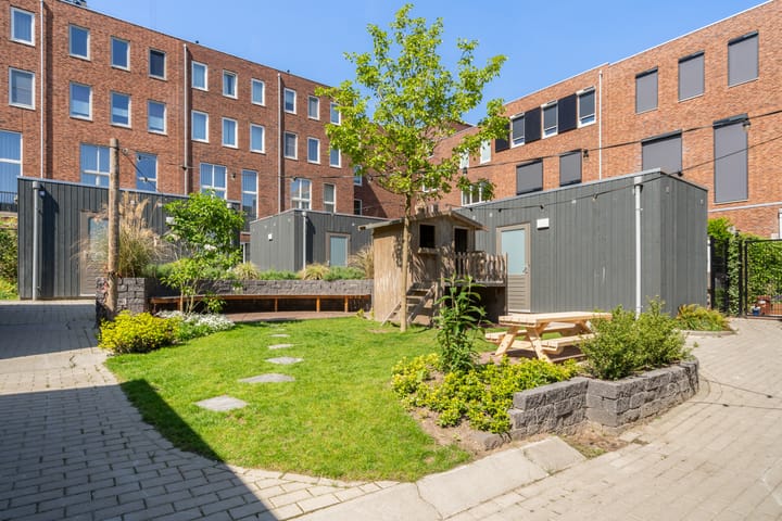 Foto 43 van Chisinaustraat 12