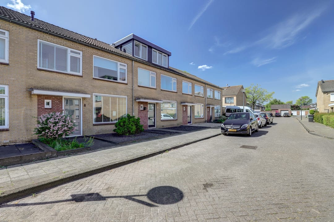 Foto 1 van Azaleahof 8