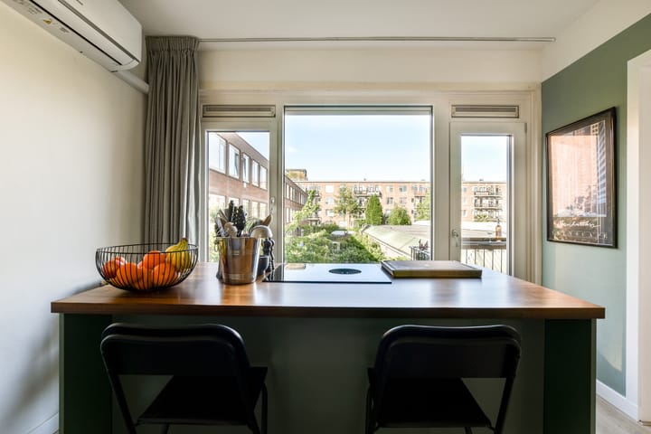 Foto 10 van Nobelstraat 15-B