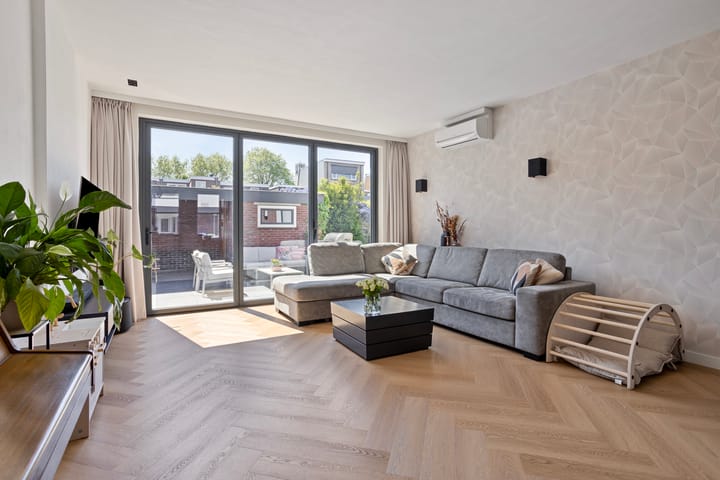 Foto 2 van Trompstraat 15