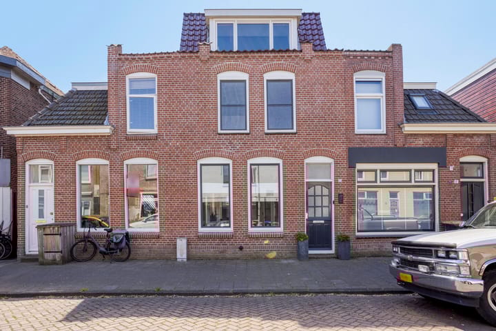 Foto 1 van Trompstraat 15