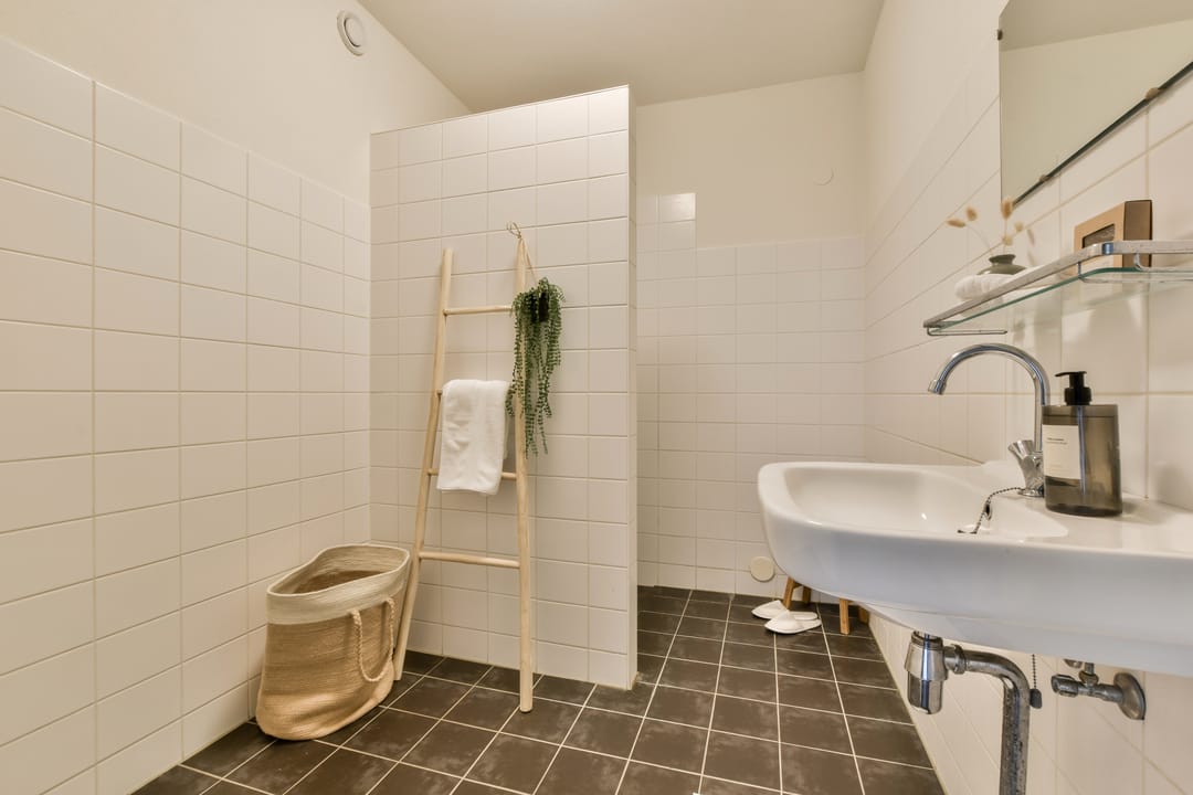 Photo 23 of Van Embdenstraat 108