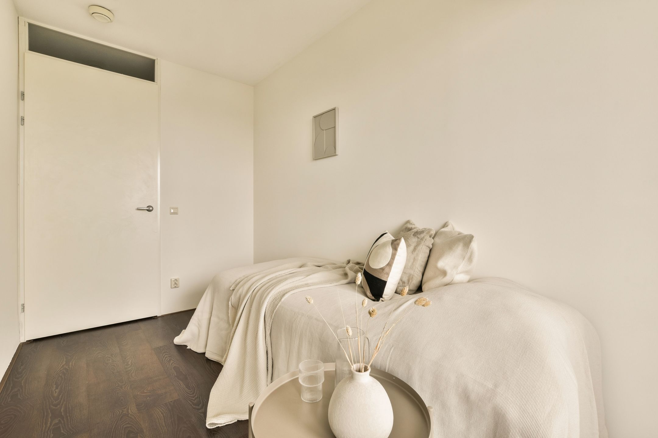 Photo 30 of Van Embdenstraat 108