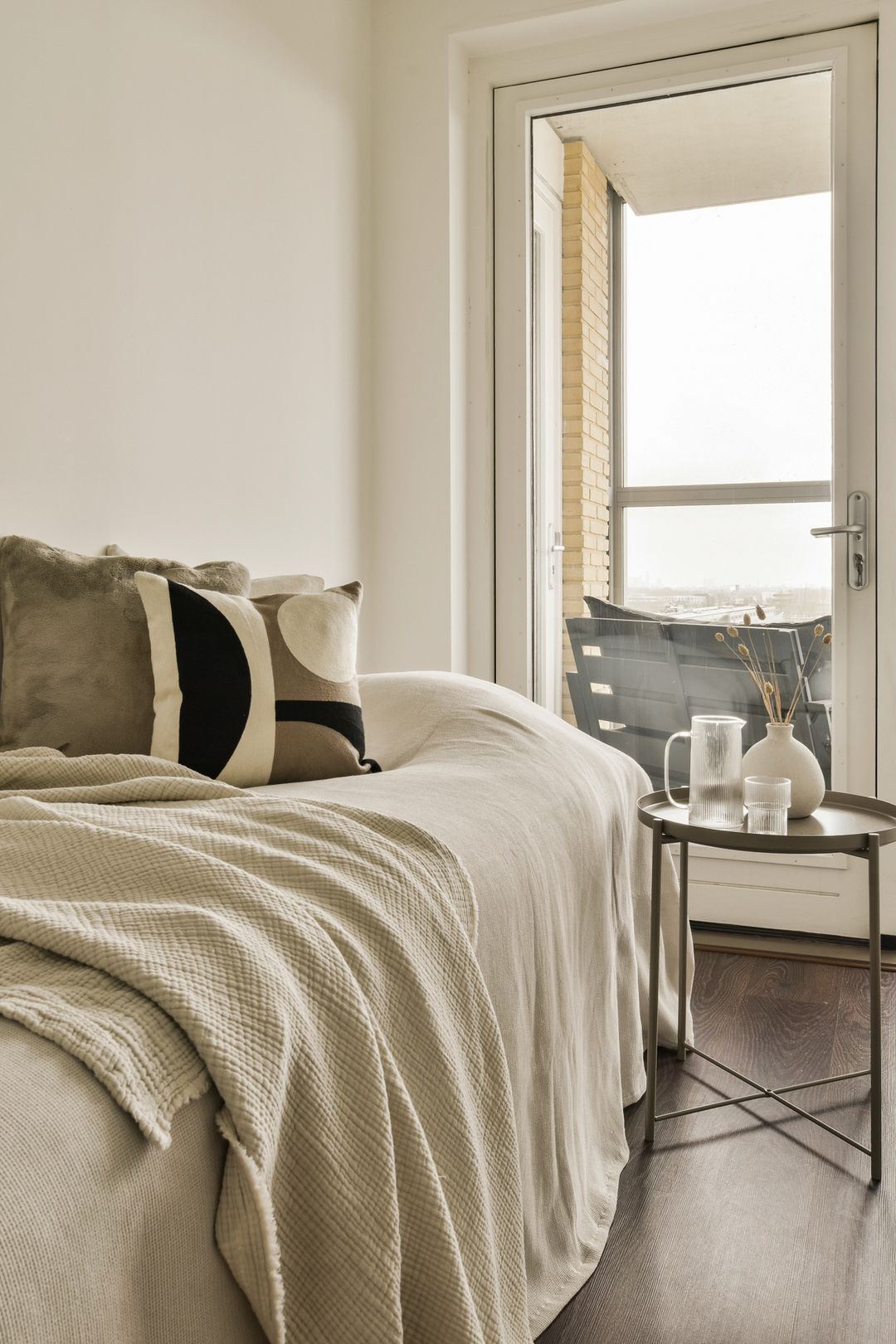 Photo 32 of Van Embdenstraat 108