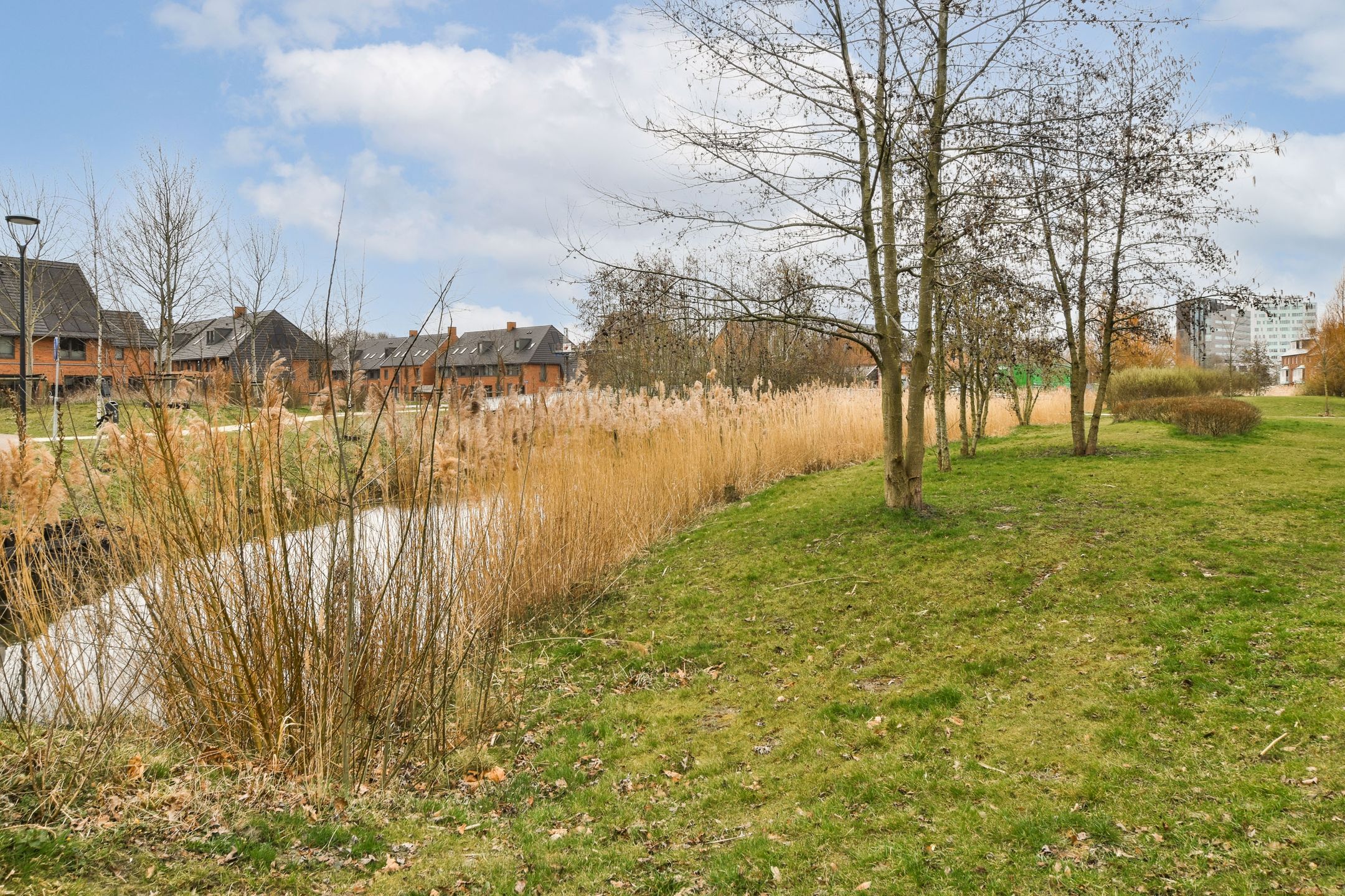 Photo 36 of Van Embdenstraat 108