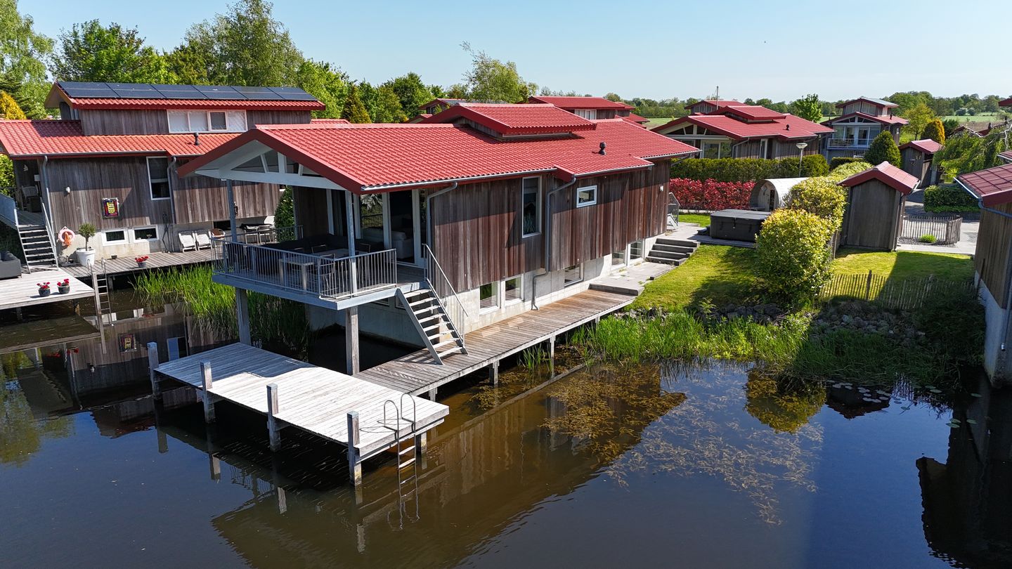 Foto 1 van Rijksstraatweg 80-112