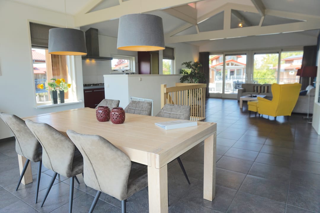 Photo 13 of Rijksstraatweg 80-112